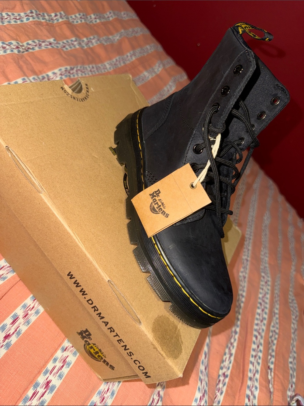 Dr Martens Black Lace-Up Men's Combat Boots with Yellow Stitching - Picture 4 of 5